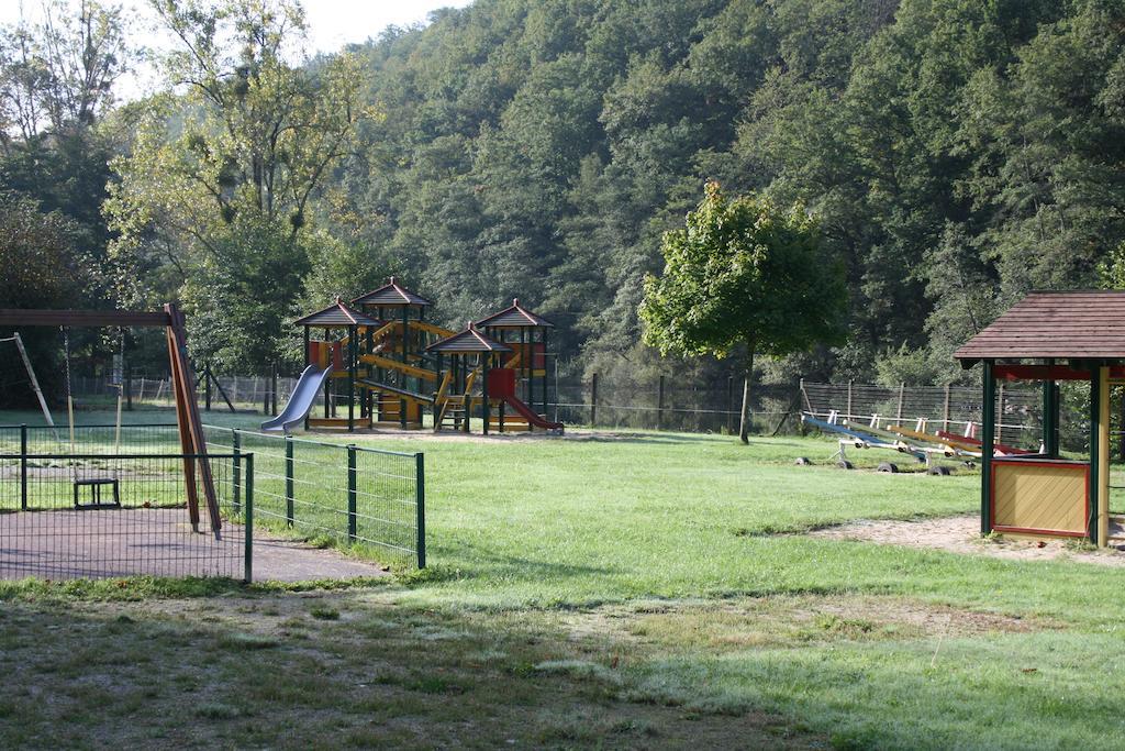 Domaine De Romefort Saint-Léonard-de-Noblat الغرفة الصورة